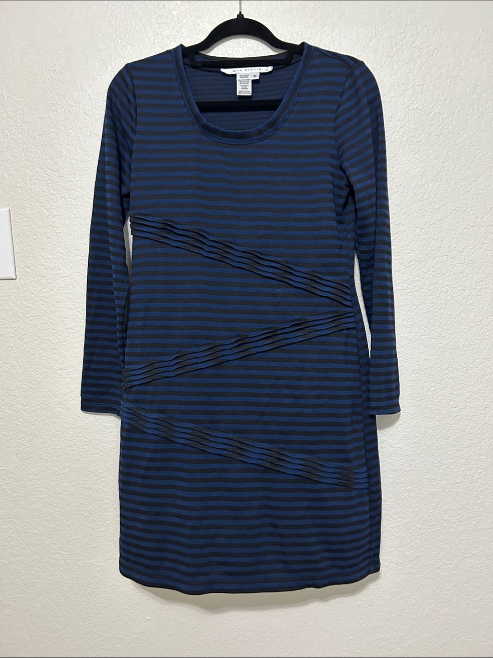 Max Studio Navy & Black Striped Long-Sleeve Shift Dress